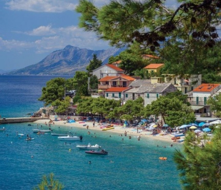 BAŠKA VODA - HOTEL HORIZONT 4****