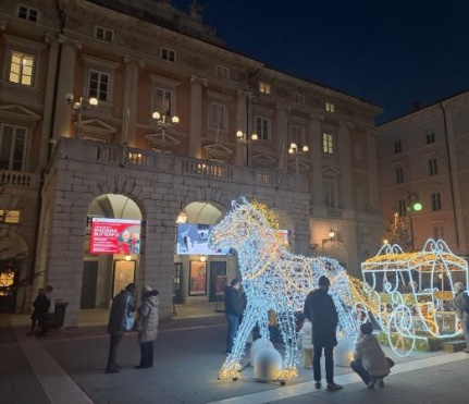 ADVENT U TRSTU